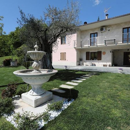 Il Villino Agriturismo B&B Belforte del Chienti Zewnętrze zdjęcie