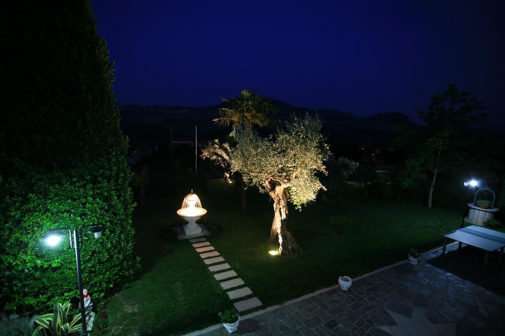 Il Villino Agriturismo B&B Belforte del Chienti Zewnętrze zdjęcie