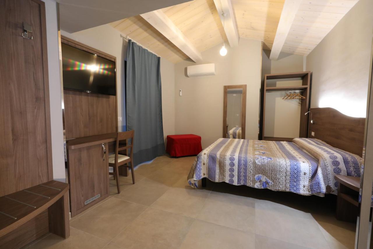 Il Villino Agriturismo B&B Belforte del Chienti Zewnętrze zdjęcie